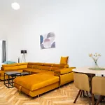 Apartamento Luxapart I Beautiful Views With Breakfast Option *