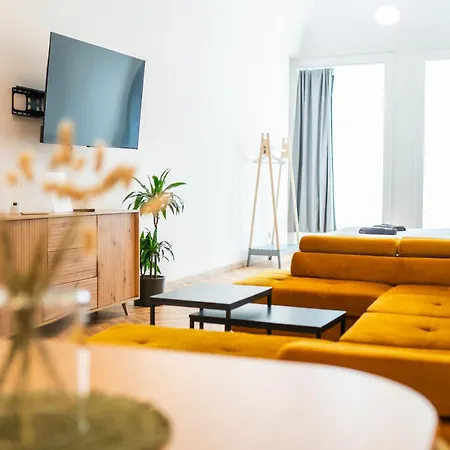 Luxapart I Beautiful Views With Breakfast * Košice