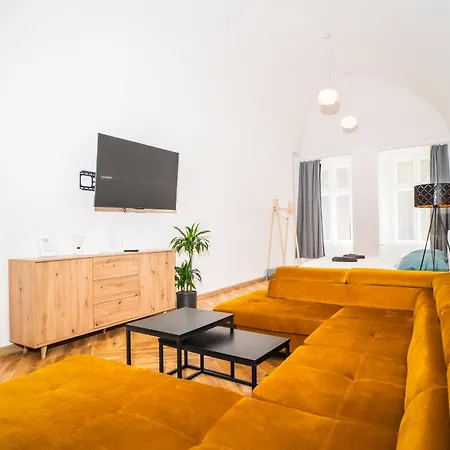 Luxapart I Beautiful Views With Breakfast דירה